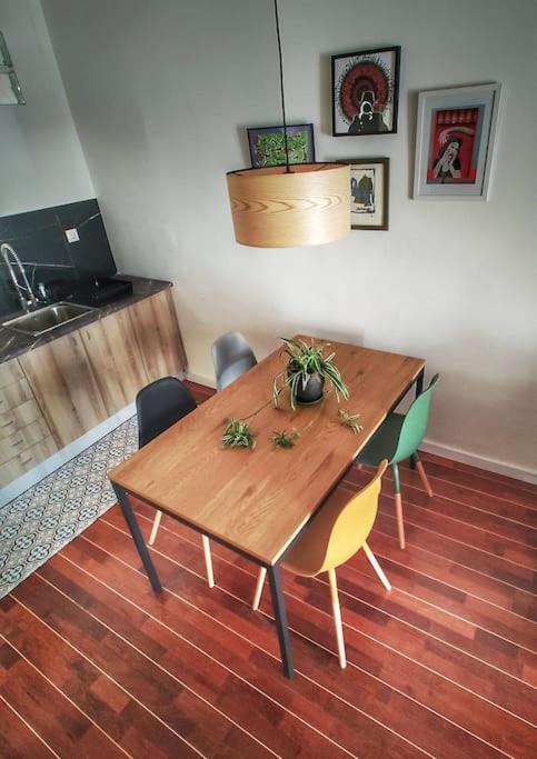 7P Centrico Piso Con Encanto Valencia Bagian luar foto