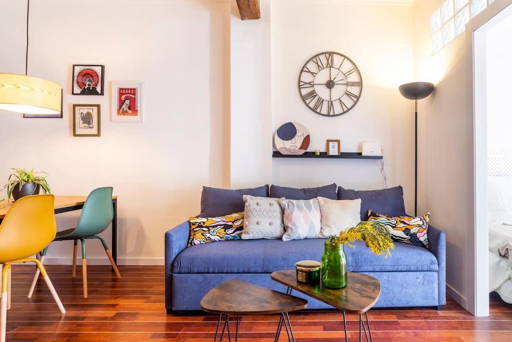 7P Centrico Piso Con Encanto Valencia Bagian luar foto